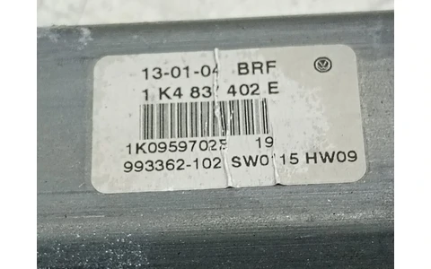 Motoras geam dreapta fata 1k09597025 Volkswagen Golf 5 (2003 - 2009) - imagine 3