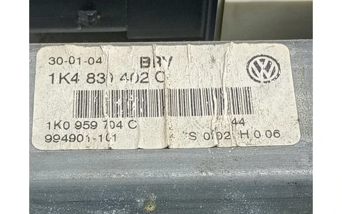 Motoras geam dreapta spate 1k0959704C Volkswagen Golf 5 (2003 - 2009) - imagine 4