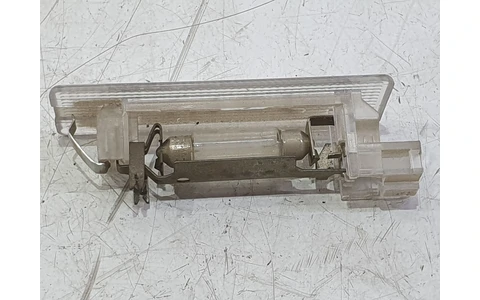 Lampa portbagaj 7L6947101a Volkswagen Golf 6 (2008 - 2015) - imagine 2