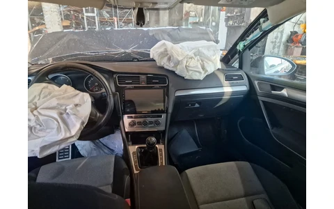 Volkswagen Golf 7 (2012 - 2017) - imagine 2