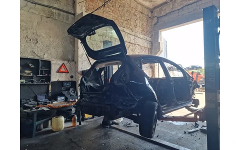 Ford Fiesta 6 (facelift) (2013 - 2020) - imagine 3