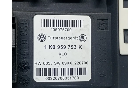 Motoras geam stanga fata 1k0959793K Volkswagen Golf 5 (2003 - 2009) - imagine 3