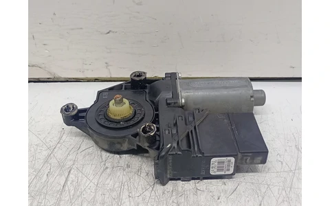Motoras geam stanga spate 1k0959795E Volkswagen Golf 5 (2003 - 2009) - imagine 2