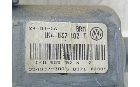 Motoras geam dreapta fata 1k0559702N Volkswagen Golf 5 (2003 - 2009) - imagine 3