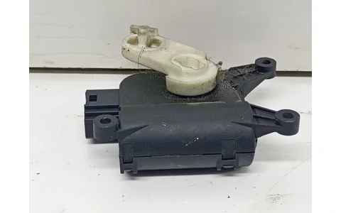 Motoras clapeta mixaj aer 0132801363 Volkswagen Golf 5 (2003 - 2009) - imagine 2