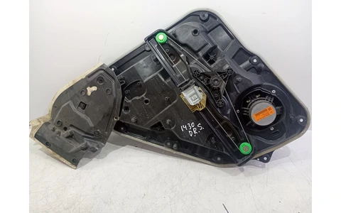 Macara geam dreapta spate A1767300279 Mercedes Benz GLA-Class X156 (2013 - 2017) - imagine 2