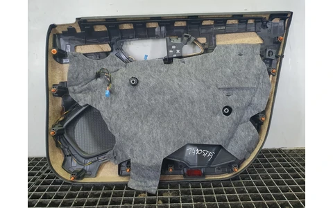 Fata usa stanga fata Mercedes Benz GLA-Class X156 (2013 - 2017) - imagine 3