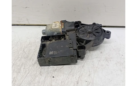 Motoras geam stanga fata 3C0959793C Volkswagen Golf 6 (2008 - 2015) - imagine 2