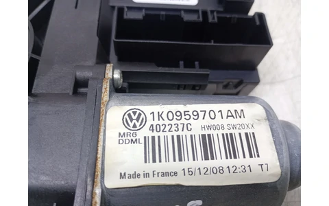 Motoras geam stanga fata 1k0959701AM Volkswagen Golf 6 (2008 - 2015) - imagine 4