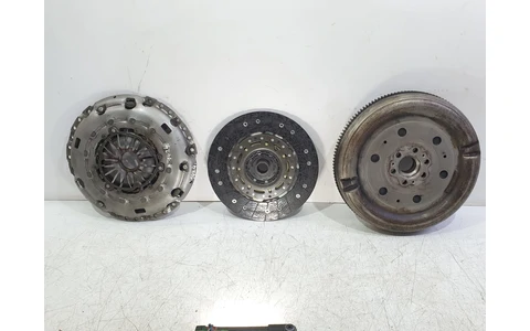 Kit ambreiaj volanta cu masa dubla 415043110 Volkswagen Passat B6 (2005 - 2010) - imagine 2