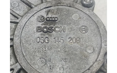 Pompa vacuum 03G145209 Volkswagen Passat B6 (2005 - 2010) - imagine 3