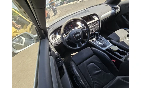 Audi A4 B8/8K (2007 - 2011) - imagine 6