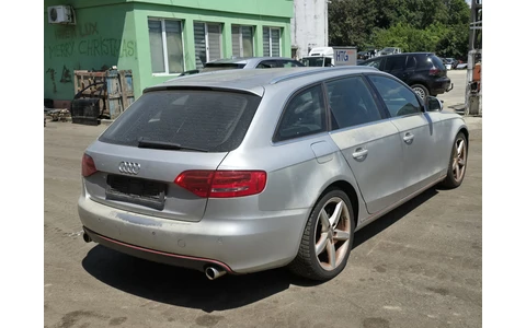 Audi A4 B8/8K (2007 - 2011) - imagine 3