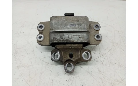 Suport motor 3c0199555 Volkswagen Passat B6 (2005 - 2010) - imagine 2