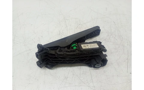Pedala acceleratie 1k1723503l Volkswagen Passat B6 (2005 - 2010) - imagine 4