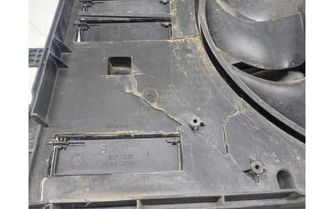 Electroventilator gmv 980631580 Peugeot 3008 2 (2016 - 2020) - imagine 5