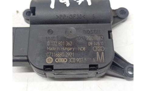 Motoras clapeta mixaj aer 0132801362 Volkswagen Golf 6 (2008 - 2015) - imagine 3