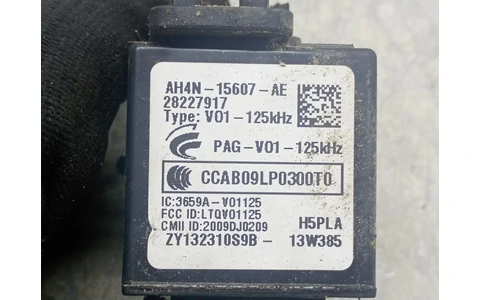 Modul start stop 28227917 Volvo S80 2 (2th facelift) (2013 - 2020) - imagine 3