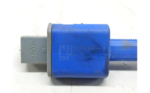 Switch ambreiaj 253250005r Renault Megane 3 (2008 - 2014) - imagine 3