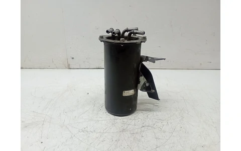 Carcasa filtru combustibil 3c0127400d Volkswagen Passat B6 (2005 - 2010) - imagine 2