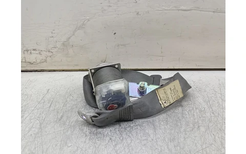 Centura siguranta stanga spate 7T1660 Toyota Prius XW30 (2009 - 2011) - imagine 2