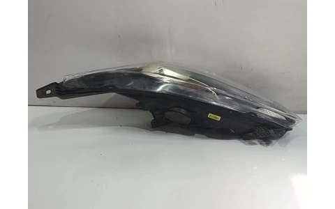 Far stanga c1bb-13w030-ah Ford Fiesta 6 (facelift) (2013 - 2020) - imagine 2