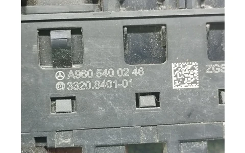 Panou butoane A9605400246 Mercedes Benz Actros MP4 1 (2011 - 2019) - imagine 3