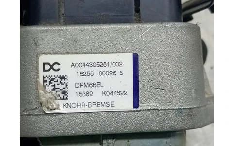 Maneta frana de mana A0044305281 Mercedes Benz Actros MP4 1 (2011 - 2019) - imagine 2