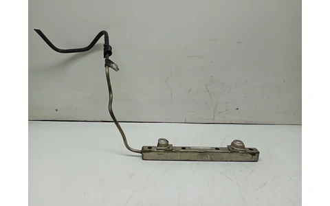 Rampa injectoare Toyota Prius XW30 (2009 - 2011) - imagine 3