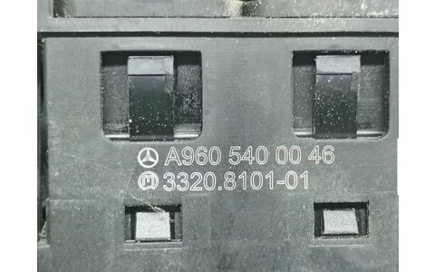 Panou butoane A9605400046 Mercedes Benz Actros MP4 1 (2011 - 2019) - imagine 3