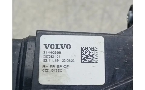 Broasca dreapta fata 31440998 Volvo V60 2 (2018 - 2020) - imagine 4