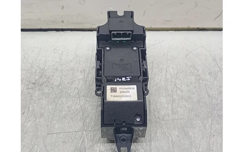 Buton start stop P31443818 Volvo V60 2 (2018 - 2020) - imagine 2