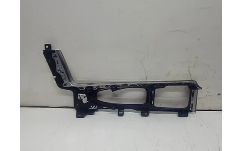 Ornament consola centrala 31448221 Volvo V60 2 (2018 - 2020) - imagine 2
