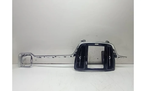 Grila ventilatie 31651199 Volvo V60 2 (2018 - 2020) - imagine 2