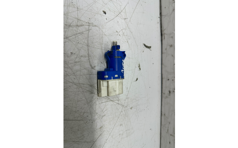 Switch frana Aa6t-8c872-aa Ford Fiesta 6 (facelift) (2013 - 2020) - imagine 3