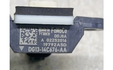 Senzor impact DG13-14c676-aa Ford Fiesta 6 (facelift) (2013 - 2020) - imagine 3