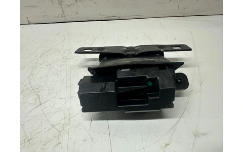 Broasca haion 8a61-a442a66-bf Ford Fiesta 6 (facelift) (2013 - 2020) - imagine 2