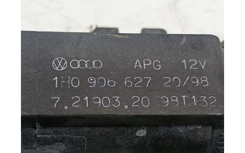Electrovalva vacuum 1H0906627 Audi A3 8L (facelift) (2000 - 2003) - imagine 3