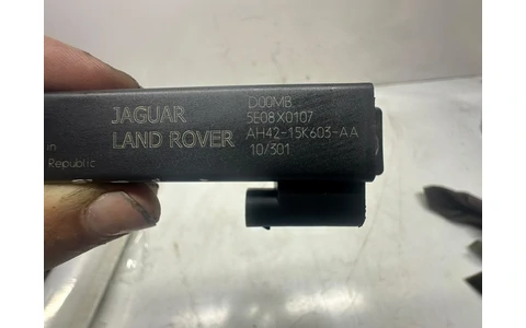 Antena keyless Ah42-15k603-aa Land Rover Range Rover Sport 1 (facelift) (2009 - 2013) - imagine 3