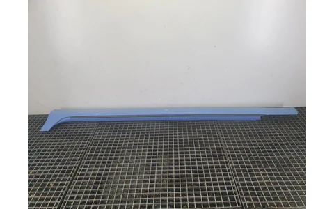 Prag stanga 31448911 Volvo V60 2 (2018 - 2020) - imagine 3
