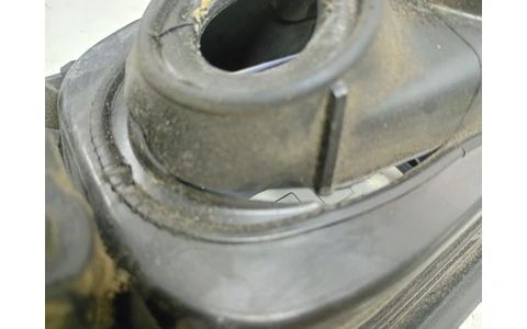 Usita rezervor 32245490 Volvo V60 2 (2018 - 2020) - imagine 4