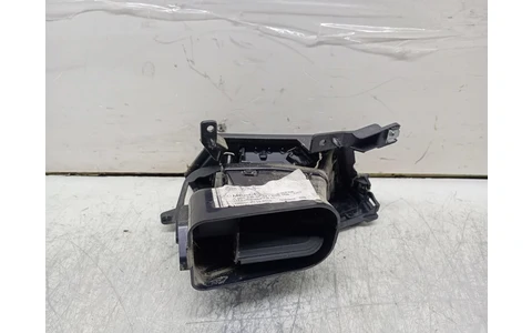 Grila ventilatie bord A9608300654 Mercedes Benz Actros MP4 1 (2011 - 2019) - imagine 3