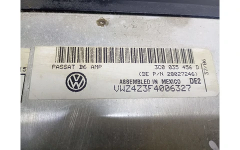 Amplificator audio 3C0035456D Volkswagen Passat B6 (2005 - 2010) - imagine 4