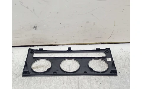 Ornament bord 3C0863100 Volkswagen Passat B6 (2005 - 2010) - imagine 2