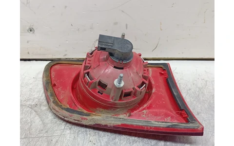 Stop dreapta haion 3C9945094 Volkswagen Passat B6 (2005 - 2010) - imagine 4
