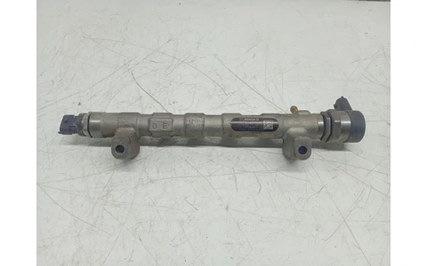 Rampa injectoare 0445214324 Opel Insignia B (2017 - 2020) - imagine 2