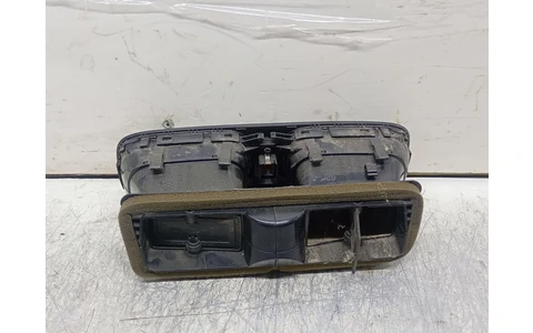 Grila ventilatie bord 5K0815736 Volkswagen Golf 6 (2008 - 2015) - imagine 2