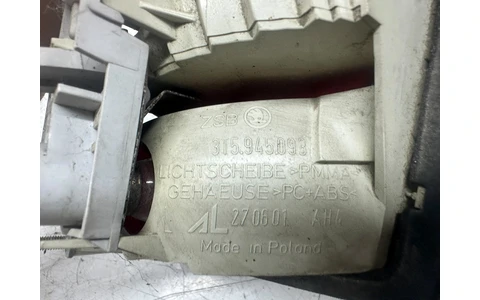 Stop stanga haion 3t5945093 Skoda Superb 2 (2008 - 2013) - imagine 3