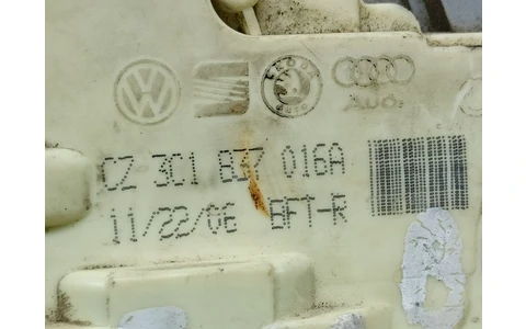 Broasca dreapta fata 3C1837016A Volkswagen Passat B6 (2005 - 2010) - imagine 3