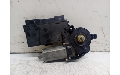 Motoras geam stanga fata 0130821765 Audi A4 B6 (2000 - 2005) - imagine 2